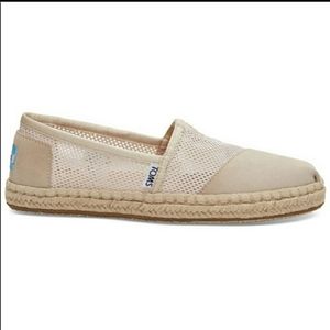 🆕 TOMS Classic Suede Mesh Slip-On Loafer